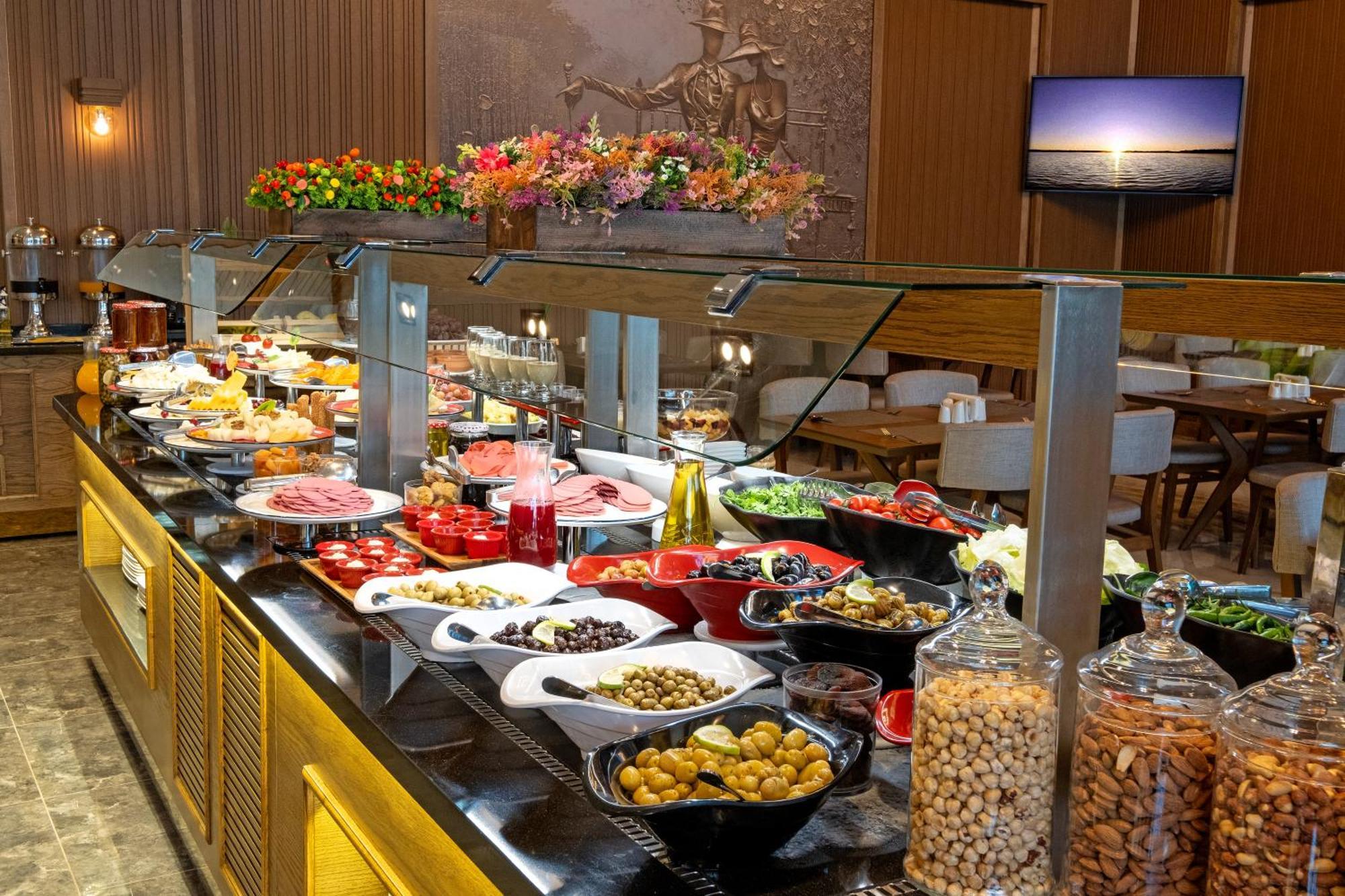 Park Dedeman Mersin Marina Çiftlik 外观 照片